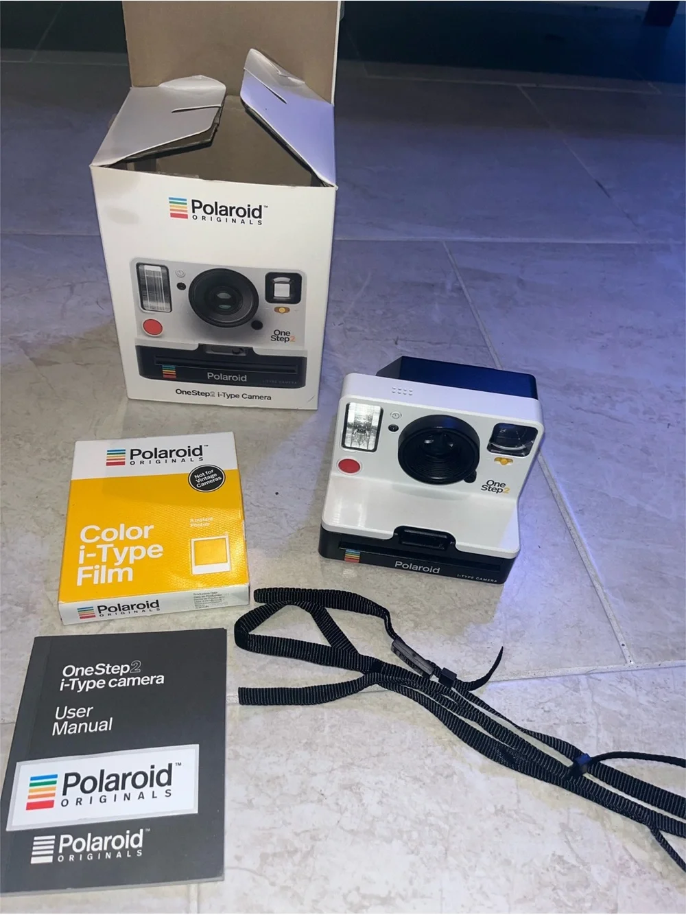 Polaroid OneStep i-Type Instant Camera — White with Black Accents